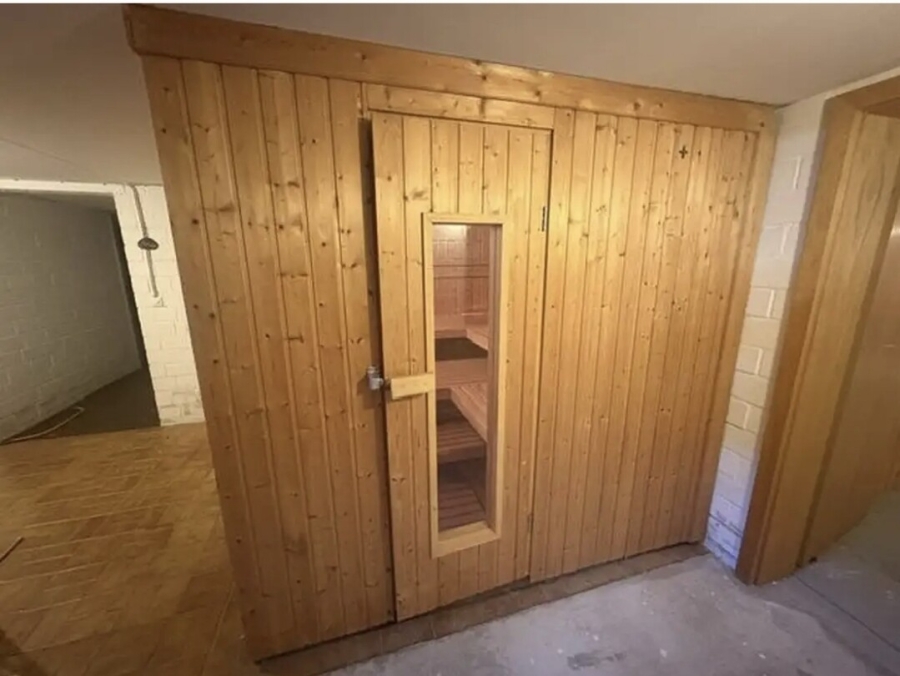 Gepflegte Doppelhaushälfte in Westhofen zu verkaufen !! - Sauna (Keller)