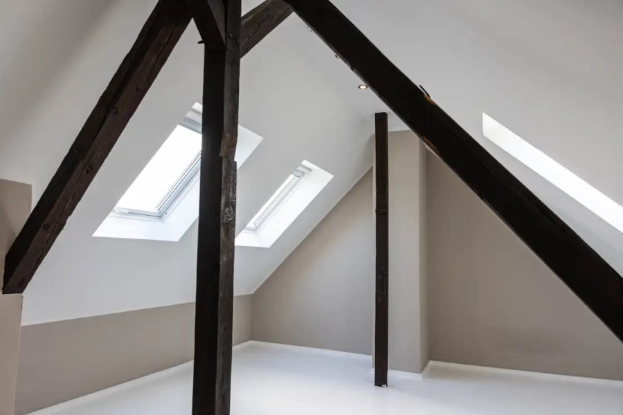 Hochwertige Maisonettewohnung mit 2 Bädern und Kfz-Stellplatz ! - Speicher