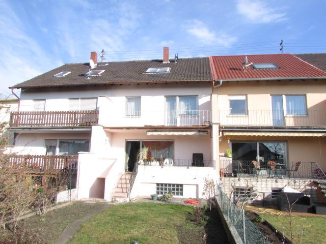 Reihenmittelhaus mit guter Raumaufteilung! - BILD