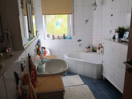 Neuwertiges Liebesnest mit 104m² Süd-West-Garten - BILD