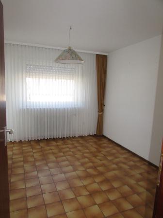 Wunderschönes Reihenendhaus mit Garage und tollem Garten! - BILD